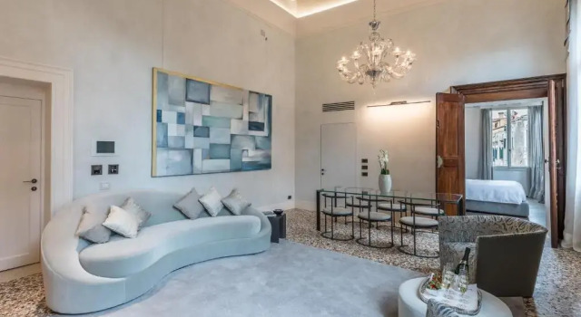 Апартаменты Luxury с 3 комнатами с балконом и с видом на канал Palazzo Morosini Degli Spezieri - Lifestyle Apartments