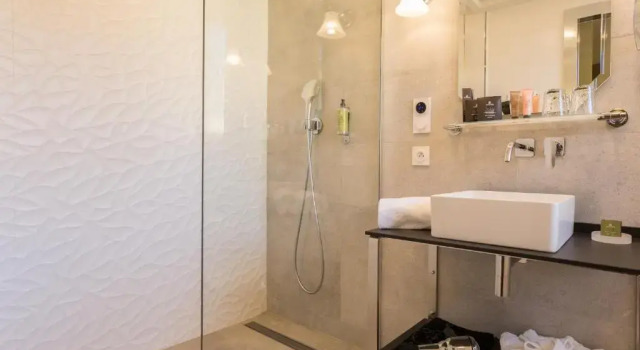 Номер Superior Plaza Madeleine & Spa