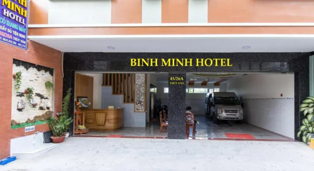 Binh Minh Hotel, Забронировать Отель Отели Вунгтау с парковкой, рядом с Статуя Иисуса Христа, Парковка