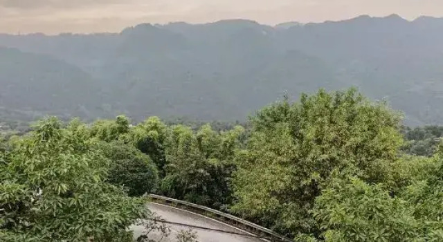 Mountain Man Resort, Prenota Resort Hotel a Chongqing Area con parcheggio, Parcheggio