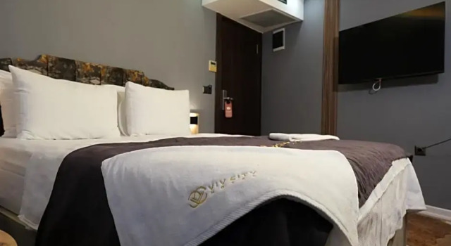 Полулюкс Deluxe Viv City Hotel