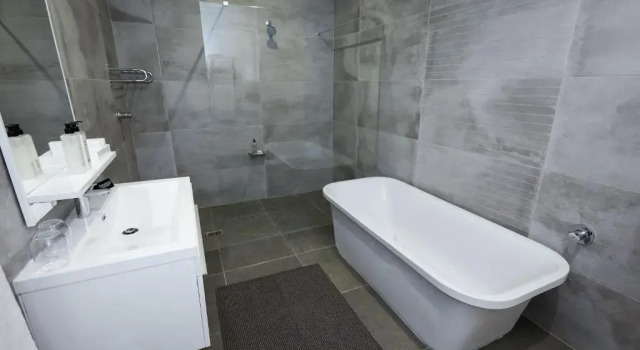 Номер Luxury River Meadow Manor