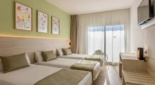 Трёхместный номер Hotel Jaime I