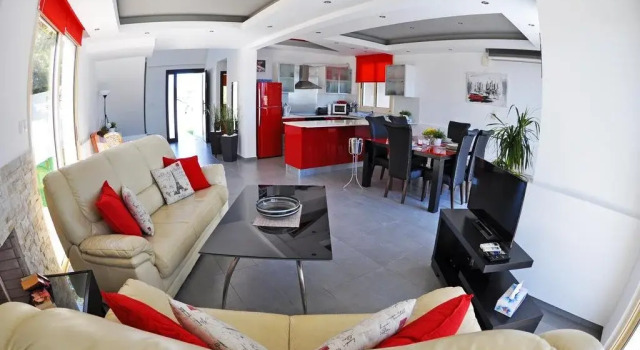 Villa Sunshine, Book Villa Sommerhuse i Mazotos, Hytte