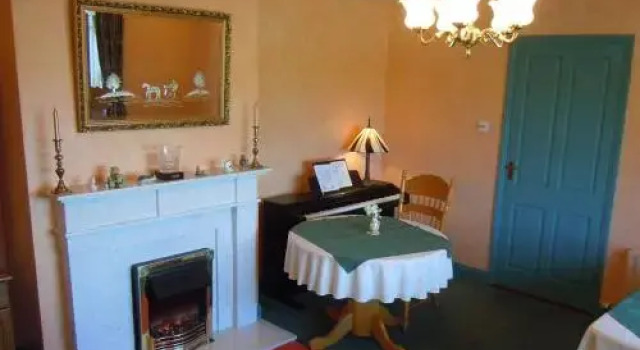 Coolbawn Lodge Farmhouse, Prenota Hotel Hotel a Munster con parcheggio, Parcheggio