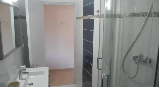 Апартаменты Molos Beach Apartments