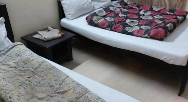 Трёхместный номер Standard Al Sakhawat Hotel