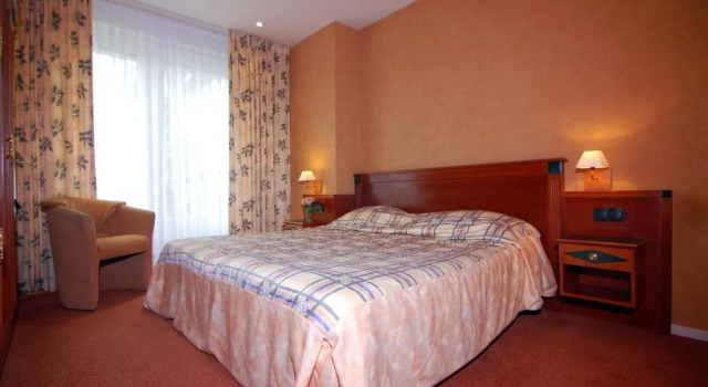 Hotel Inkelshoes, Забронировать Отель Отели Эпен 3 звезды, 3*