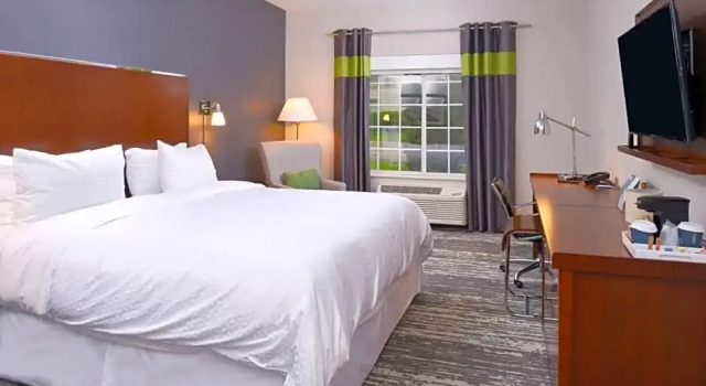Номер Standard Four Points By Sheraton Mount Prospect O’Hare