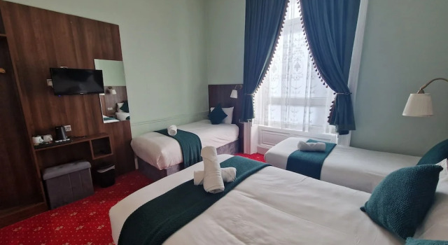 Четырёхместный номер Classic Lyndon Guesthouse