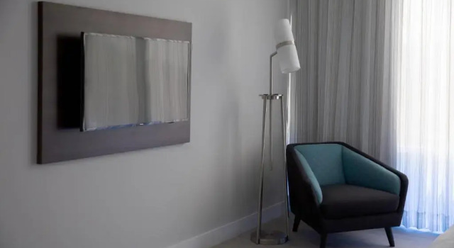 Четырёхместный номер Standard с видом на поле для гольфа Marriott Maracay Golf Resort