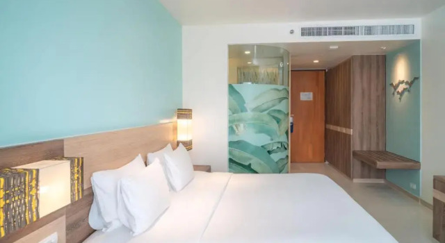 Двухместный номер Standard Holiday Inn Express Phuket Patong Beach Central by IHG