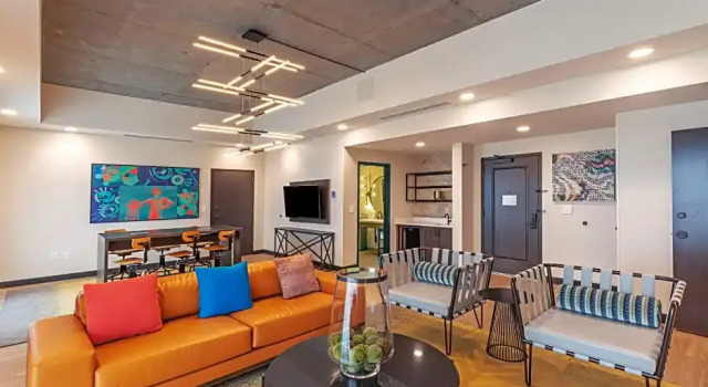 Двухместный люкс Hotel Indigo Tulsa DWTN - Entertainment Area by IHG