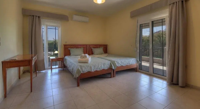 Magnificent Villa Prinos Princess
