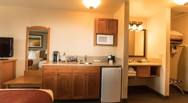 Номер Standard Lakeside Lodge and Suites