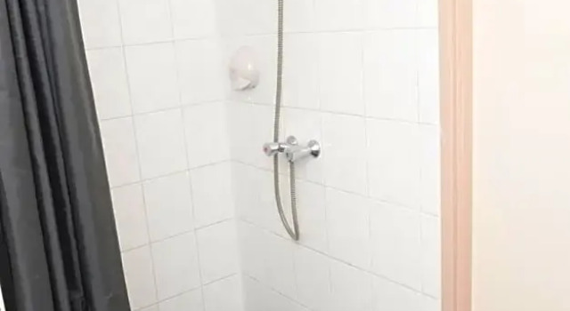 Номер восьмиместный Delta Hotel City Center