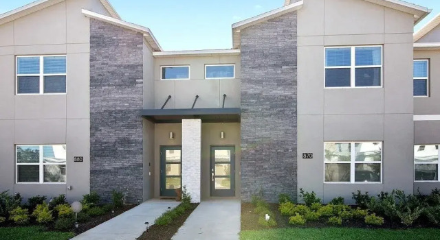 Champions Gate 870 - 4 Bedroom Townhome w Private Splash Pool, Забронировать Отель Отели Давенпорт с парковкой, Парковка