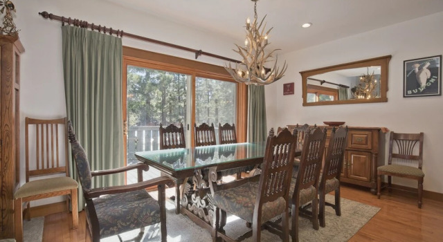 Timbers 5 Large Luxury Home with Two Master Suites, Perfect for Families by RedAwning, Prenota Casa vacanze Cottage a Mammoth, Cottage