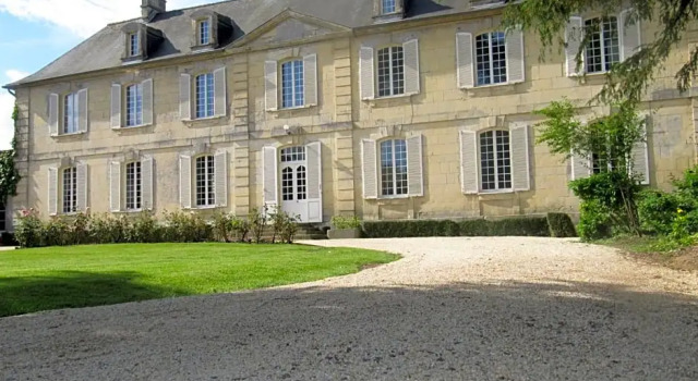 Bed & Breakfast Chateau Les Cèdres, Забронировать Отель  