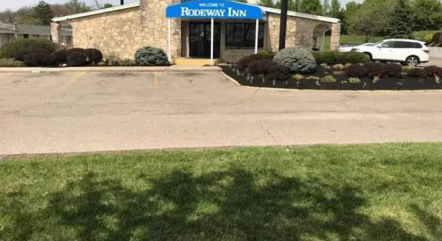 Motel 6 Cincinnati North, Забронировать Мотель Мотели Шаронвилл, рядом с Парк ископаемых Трэммел, Мотель