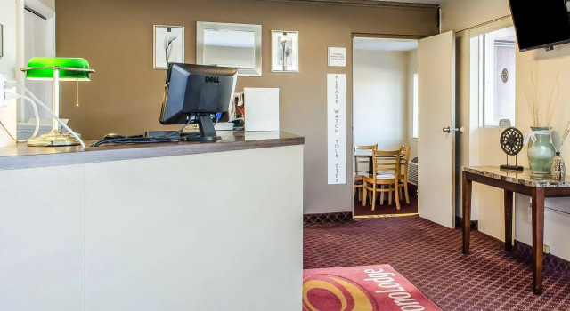Econo Lodge Northeast, Book Hotel Reading Pennsylvania