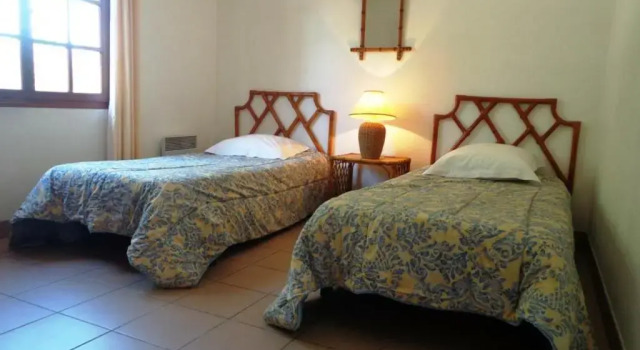 Gîte Saint-Julien-en-Born, 3 pièces, 4 personnes - FR-1-360-269, Забронировать Отель Отели в центре Сен-Жюльен-ан-Борн, в центре
