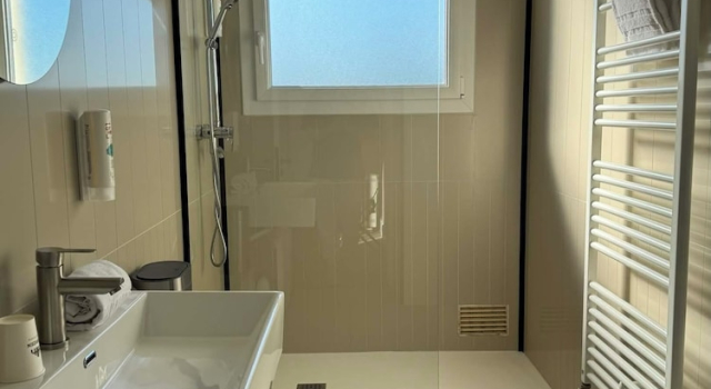 Двухместный номер Standard CitHôtel lEurope - Cholet Gare
