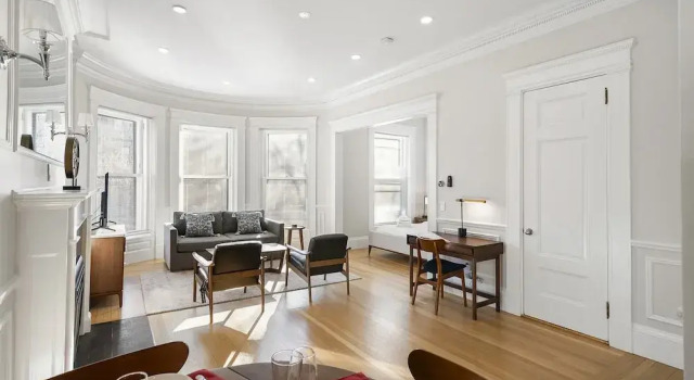Charlesgate Suites