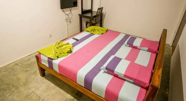 Yoho Solid Hotel Borella