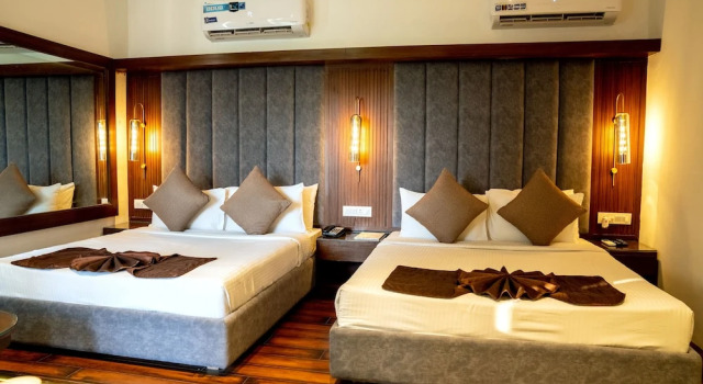 Четырёхместный семейный номер Standard Redwood Resort