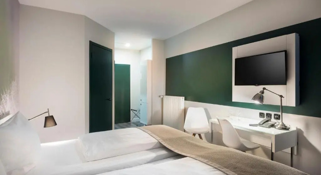 Трёхместный номер Days Inn Dessau