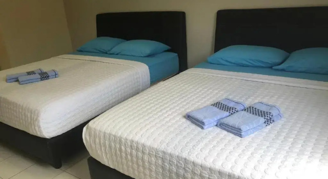 Четырёхместный номер Deluxe с красивым видом из окна Best Seven Motel