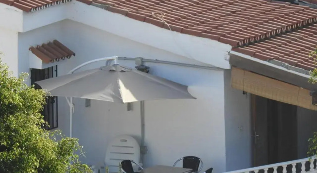 La Palmera1 casa al primer piso con 2 dormitorios - Two Bedroom House on the first floor --- La Palmera 2 casa en planta baja con 1 dormitorio, One Bedroom House on the Ground Floor, Buchen Sie Hotel Agaete Gran Canaria