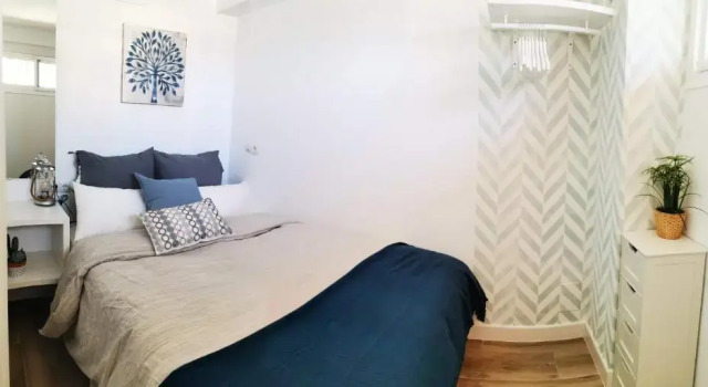 Lido Beachfront, Забронировать Апартаменты/квартира Отели Торремолинос с бассейном, рядом с Культурный центр им. Пабло Руиса Пикассо, Бассейн