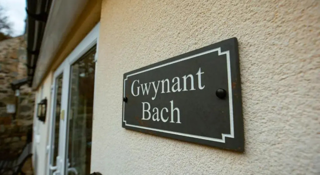 GWYNANT BACH - Cosy 2 Bed Bungalow Cottage in Snowdonia National Park, Conwy, North Wales, Забронировать Дом для отпуска Виллы Сноудония, Вилла