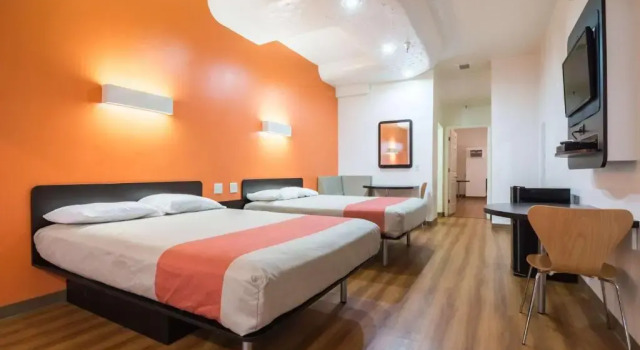 Четырёхместный номер Standard Motel 6-Globe, AZ