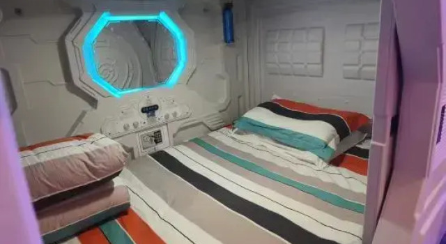 Мужская капсула Smart Hotel for You (Kashgar Banchao Road)