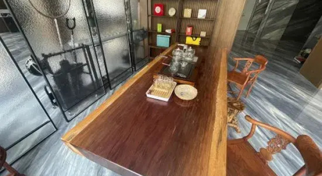 Wang Zi Hotel, Prenota Hotel Yanan Shaanxi