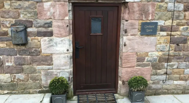 Barn-sleeps 4-parking-near Alton Towers/peak Dist, 预订 酒店 考尔敦 斯塔福德郡