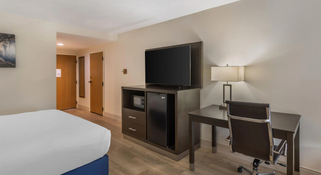 Двухместный номер Standard Best Western Plus Madison