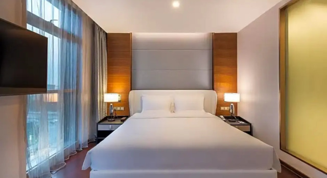 Двухместный полулюкс Novotel Shanghai Hongqiao