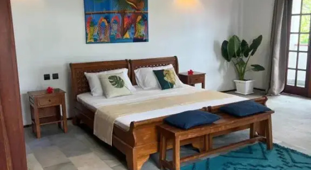 Апартаменты Hilltop Boutique Hotel
