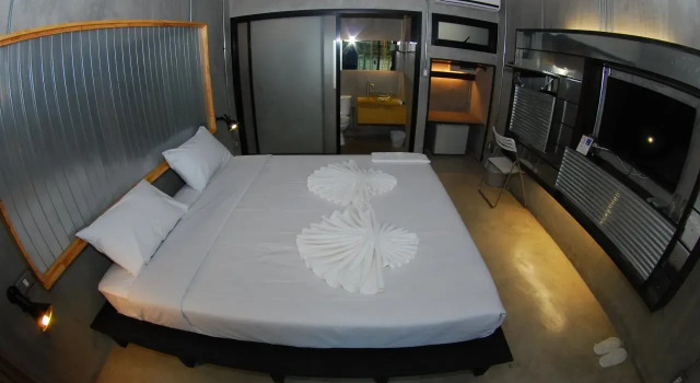 BED STOP Hotel Chiangmai, Забронировать Отель Отели Чиангмай с парковкой, рядом с Wat Srisupan, Парковка
