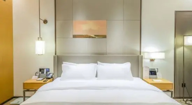 Люкс Executive Pingdingshan Runzeyuan Shenma Hotel