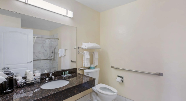 Двухместный номер Standard Best Western Superstition Springs Inn