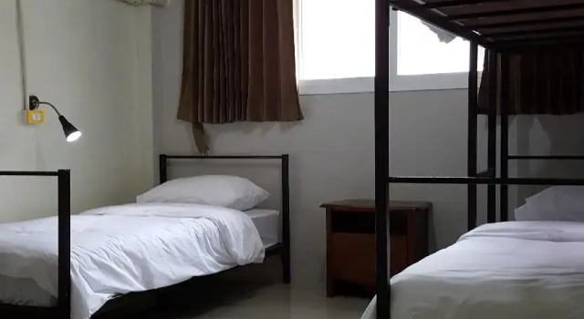 Номер Standard Bangkok Check Inn @Chareon Krung