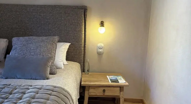 Номер Comfort Hotel Le Prieure - 1500m