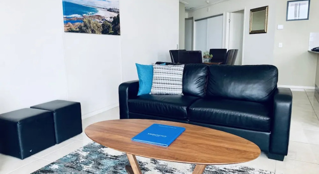Апартаменты с 3 комнатами с балконом и с видом на океан Ocean Views Resort Caloundra