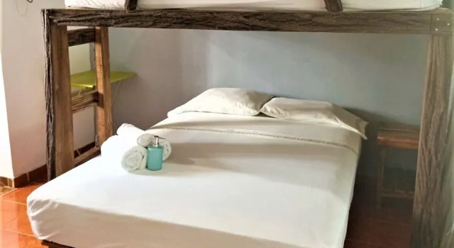 Четырёхместный семейный номер Standard Hospedaje Villamar