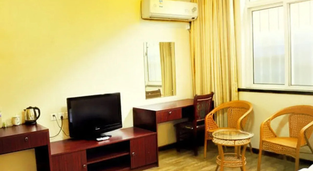 Qingdao Youxin Airport Hotel, Prenota Hotel Hotel a Shandong con parcheggio, Parcheggio